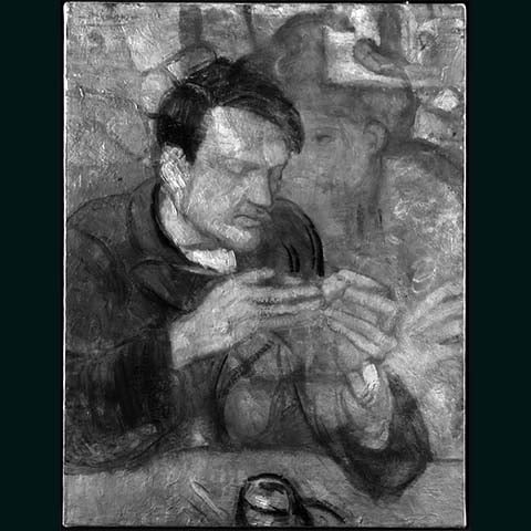 Revelada por imagens de infravermelho, a figura parece sussurrar no ouvido do escultor, criando uma cena quase fantasmagórica em que passado e presente se fundem.