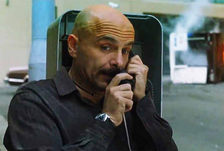 Cypher, interpretado por Joe Pantoliano, é um traidor desiludido em Matrix. Desmotivado pela dura realidade fora da Matrix, ele negocia com os Agentes para ser reinserido na simulação.