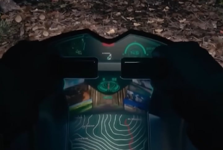 Segundo a empresa, um visor com tecnologia de realidade aumentada exibe dados como o nível do combustível, direção e equilíbrio.