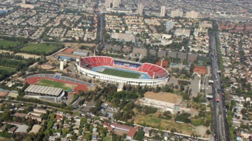 Confronto entre Colo-Colo e Universidad de Chile aconteceria no próximo domingo (13)