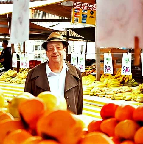 “Indo para o Retiro, ele vai ter todo o dinheiro da aposentadoria e dos trabalhos ocasionais para ele. E ainda vai ter o respaldo da instituição”, completou.
