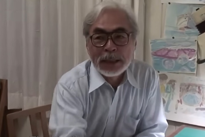 Em 2016, Hayao Miyazaki, fundador do Studio Ghibli, criticou duramente a inteligência artificial, chamando-a de insulto à vida e afirmando que nunca usaria a tecnologia em seus filmes.