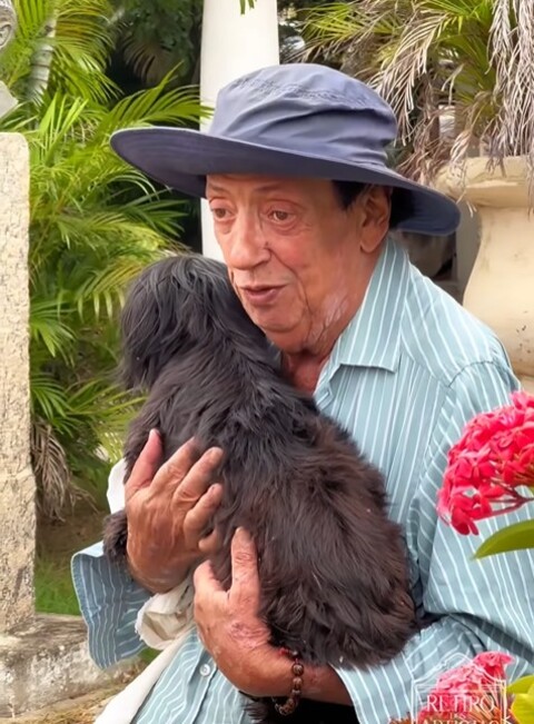 Após idas e vindas, o ator Marcos Oliveira, enfim, passou a morar no Retiro dos Artistas, no Rio de Janeiro. Ele é famoso pelo personagem Beiçola na série de televisão “A Grande Família”. 
