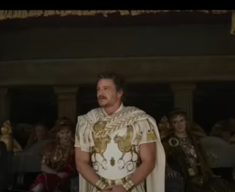 Na trama, Pascal interpreta Marcus Acacius, um general romano e líder do exército, encarregado de capturar Lucius (Paul Mescal) e levá-lo de volta à Roma.