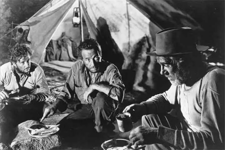“O Tesouro de Sierra Madre” - Com direção e roteiro de John Huston, o filme retrata o garimpo do ouro nas montanhas mexicanas nos anos 20 do século passado. Humphrey Bogart (“Casablanca”) encarna um dos protagonistas. 

