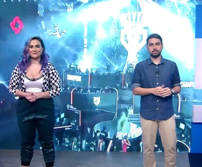 Com uma programação voltada para atrações sobre culturas pop e geek no geral, o canal Loading começou suas atividades no dia 07 de dezembro de 2020. Porém, foi extinto em novembro de 2021, após um período sem novas produções, em que exibia apenas representantes. 