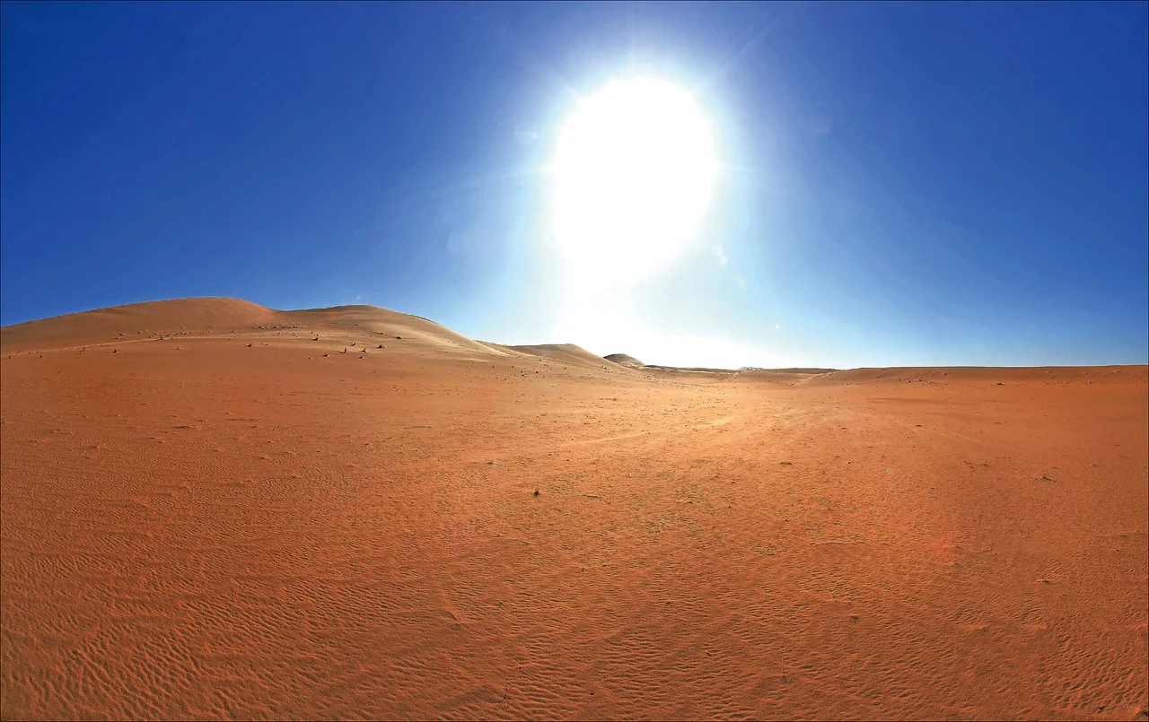 Maior deserto: Saara (África) - Ocupa 9.000.000 km², abrangendo Argélia, Chade, Egito, Líbia, Mali, Mauritânia, Marrocos, Níger, Sudão e Tunísia. 
