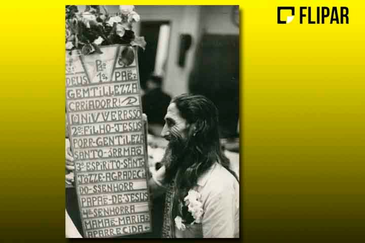 Ele criou uma tipologia nova e uma escrita própria, com algumas letras triplicadas. Amorrr, por exemplo: ele sempre dizia: amor material se escreve com um R, amor universal se escreve com três: um R do pai, um R do filho, um R do espírito santo: Amorrr.