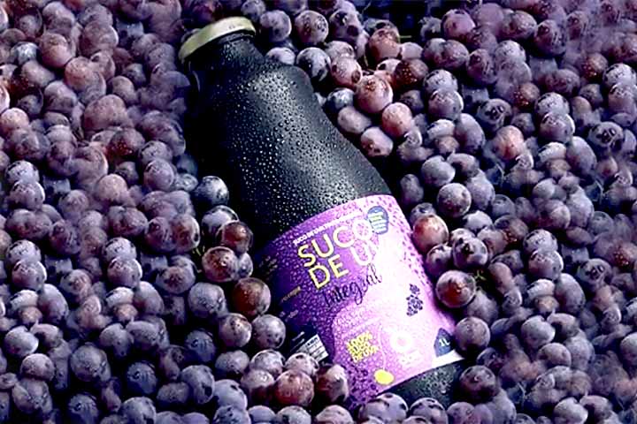 Produzido pela rede de hortifruti homônima, o suco Oba fisgou os jurados pela cor púrpura e vibrante e pelo aroma mais aberto. Na boca, porém, o desencanto: “muito, muito, muito doce”, resumiu um jurado