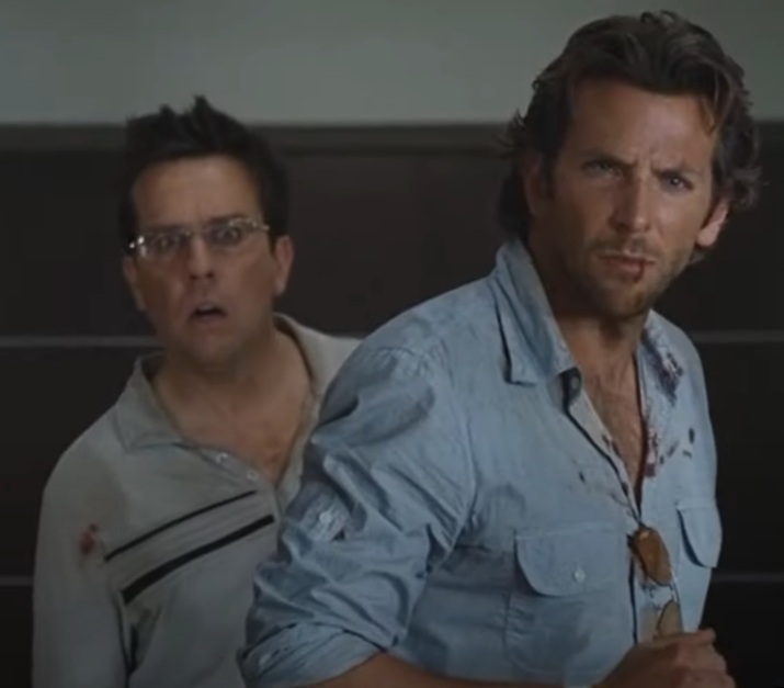 Lançado em 2009, fez tanto sucesso que teve duas sequências. Estrelado por Bradley Cooper, Zach Galifianakis, Justin Bartha, e Ken Jeong.