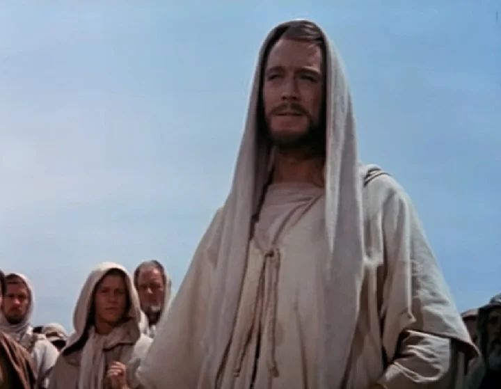 A atuação de Sydow foi elogiada pela crítica por sua intensidade emocional e seriedade, e o filme se tornou um clássico do cinema religioso.