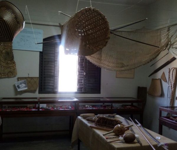 A valorização da ancestralidade, inclusive, é extremamente cultuada no museu, com eventos visando a  destacar a cultura indígena. 