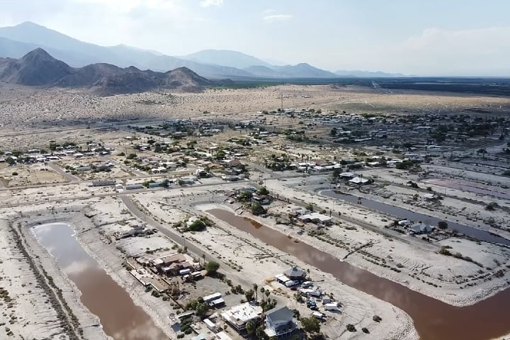 Regiões do entorno como Bombay Beach, Salton City e Desert Shores, que se beneficiam do lago, agora se veem sob a possibilidade de perder esse tesouro.
