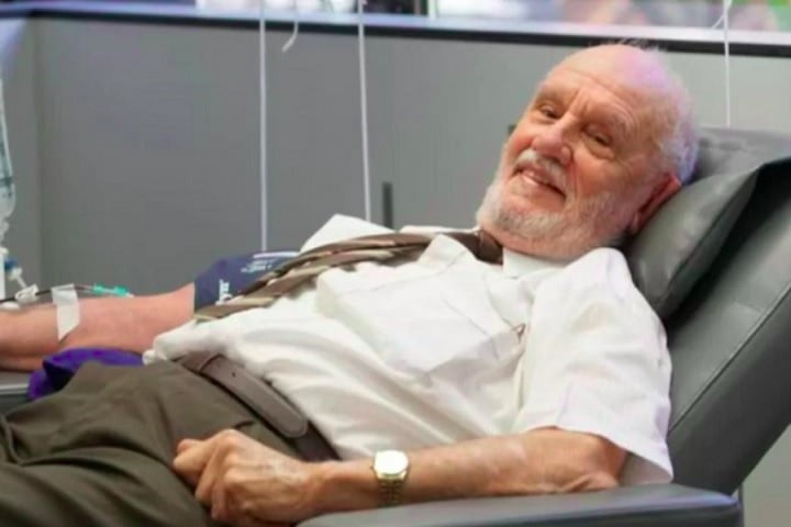 O australiano James Harrison, tido como um dos mais notáveis doadores de sangue do mundo, faleceu aos 88 anos.
