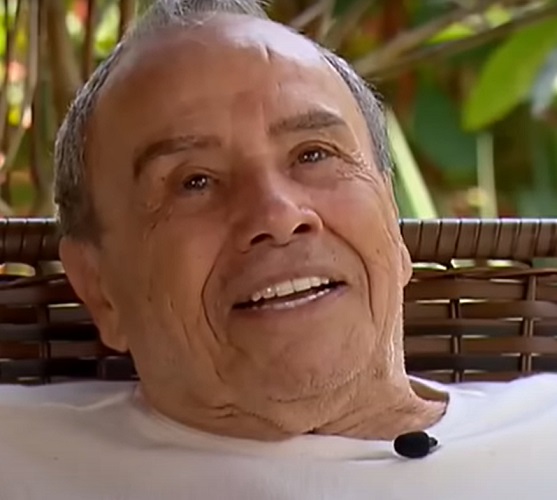 Stênio Garcia - 92 anos - Conhecido por suas performances, ele estreou com participações especiais no seriado O Vigilante Rodoviário. Em Carga Pesada, viveu o caminhoneiro Bino, um de seus papéis mais populares, pelo qual venceu o Prêmio APCA de melhor ator de televisão.