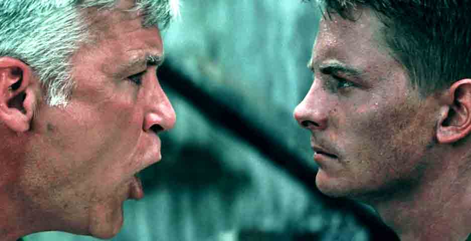 Já em Pecados de Guerra (1989), Fox entrega uma atuação dramática como o soldado Eriksson, que testemunha um crime de guerra brutal cometido por seus companheiros no Vietnã.