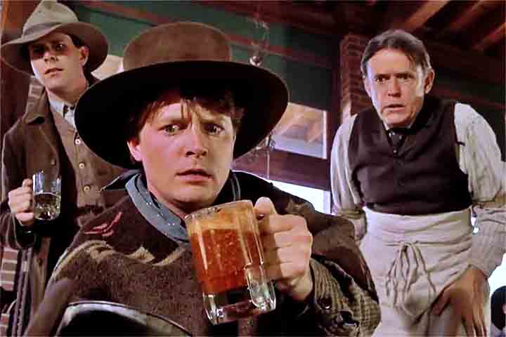 Já em De Volta para o Futuro: Parte III (1990), a saga leva Marty McFly ao Velho Oeste de 1885 para salvar o Dr. Brown, que corre perigo na época. No papel de um estranho do futuro tentando se adaptar à vida no século XIX, Fox entrega mais uma performance carismática, equilibrando ação e comédia.