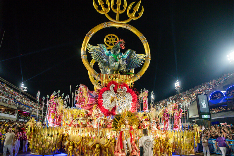 Na segunda-feira (16), segundo dia de desfile, a ordem de apresentação das escolas é a seguinte: Mocidade Independente de Padre Miguel, Beija-Flor de Nilópolis, Unidos do Viradouro e Unidos da Tijuca.