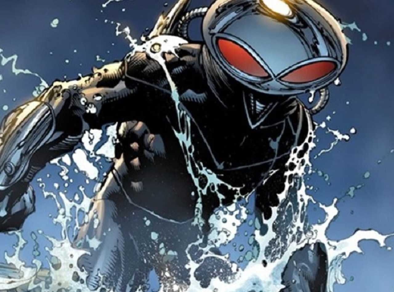 Nome do vilão: Arraia Negra -  Com um traje que lhe confere velocidade, força, durabilidade, adaptação aquática e também armas de destruição, o Arraia Negra é um adversário perigoso para muitos heróis. 