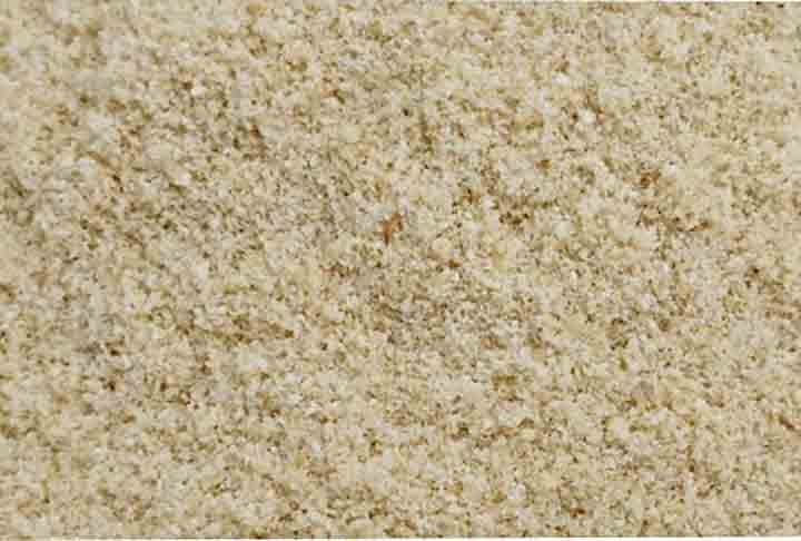 Farinha de Amaranto- Não possui glúten, sendo rica em proteína e fibra. A cada 250 gramas tem 112 calorias. É ideal para o preparo de bolos de chocolate, cookies ou pães escuros.