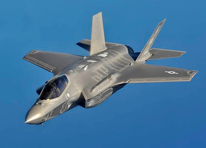F-35 -  Caça multifunção supersônico furtivo de 5ª geração, desenvolvido para os governos de EUA, Reino Unido, Holanda, Austrália, Canadá, Itália, Dinamarca, Noruega, Turquia e de outros compradores, como Israel. É um dos mais usados no planeta. 