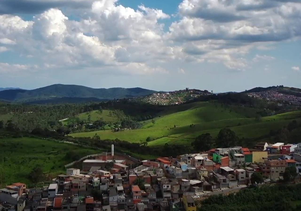 17° lugar: Ferraz de Vasconcelos - Estado brasileiro: São Paulo - Área territorial: 29,564 km². População: 196 mil habitantes. 