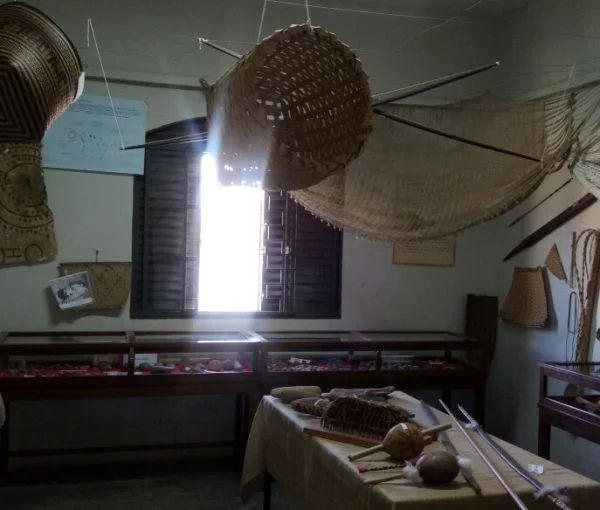 A valorização da ancestralidade, inclusive, é extremamente cultuada no museu, com eventos visando a  destacar a cultura indígena. 