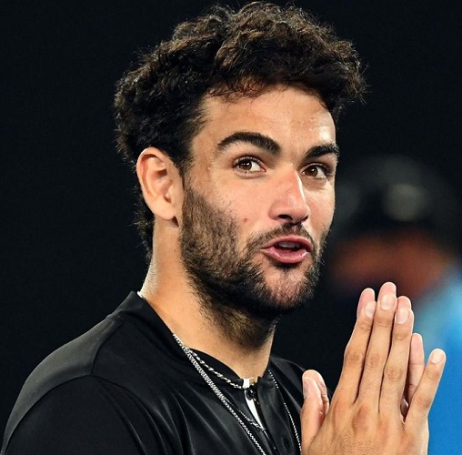 O tenista Matteo Berrettini é outro que tem raízes no Brasil. Afinal, é neto de uma carioca. 