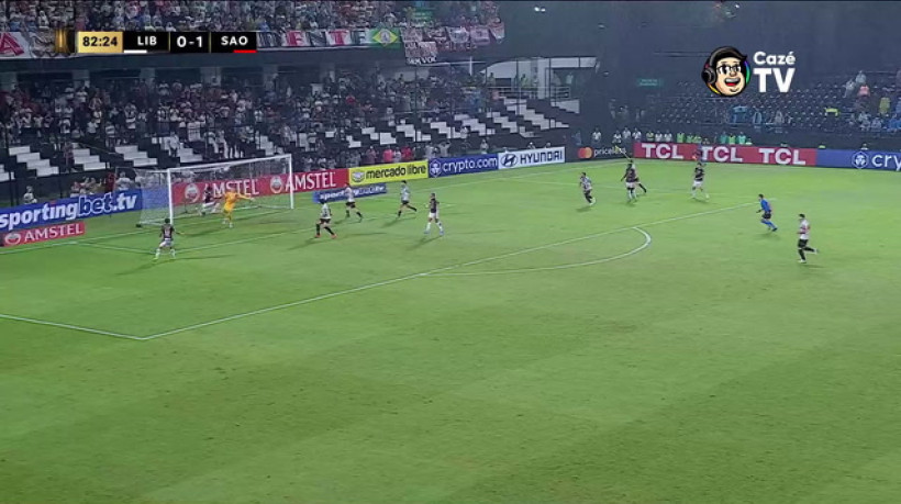 André Silva fecha vitória do São Paulo na CONMEBOL Libertadores com estilo; assista ao lance