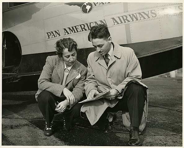 Contemporânea de Thereza, Anésia também obteve sua licença em 1922 e realizou o primeiro voo interestadual do Brasil em 1943, ligando São Paulo ao Rio de Janeiro.