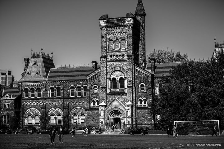 Ross voltou para a UBC para concluir um ano adicional de estudos, totalizando três anos necessários para se inscrever na faculdade de direito. Ele foi aceito na faculdade de direito da Universidade de Toronto, onde recebeu o título de “Juris Doctor”.