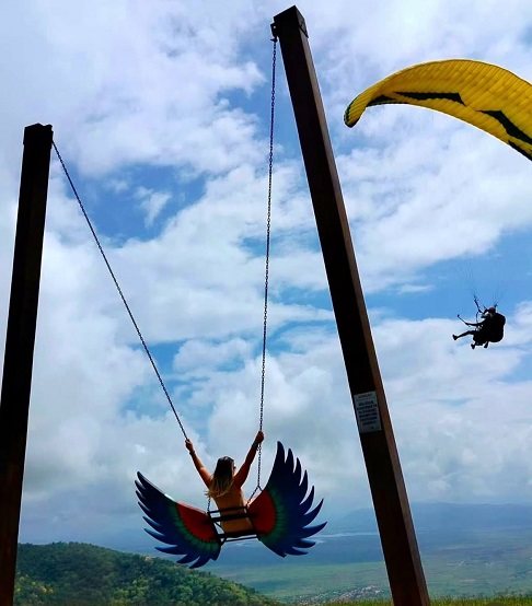 “Já acreditávamos que seria um sucesso entre os casais, assim como o balanço com asas que também temos”, disse o gerente.