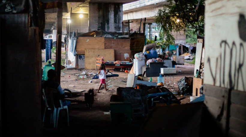 Órgãos públicos orientam que a Prefeitura de Fortaleza não retire pessoas em situação de rua de áreas públicas da capital cearense com o uso de força