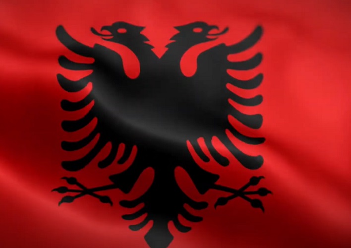 Atualmente, a Grécia é um dos principais parceiros econômicos da Albânia, e ambos os países são membros da OTAN, colaborando em diversas áreas.