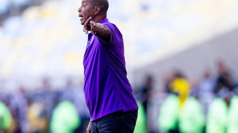 Orlando Ribeiro fez seu último jogo no comando do Timão e lamentou o resultado antes de entregar a equipe ao novo treinador, Dorival Júnior