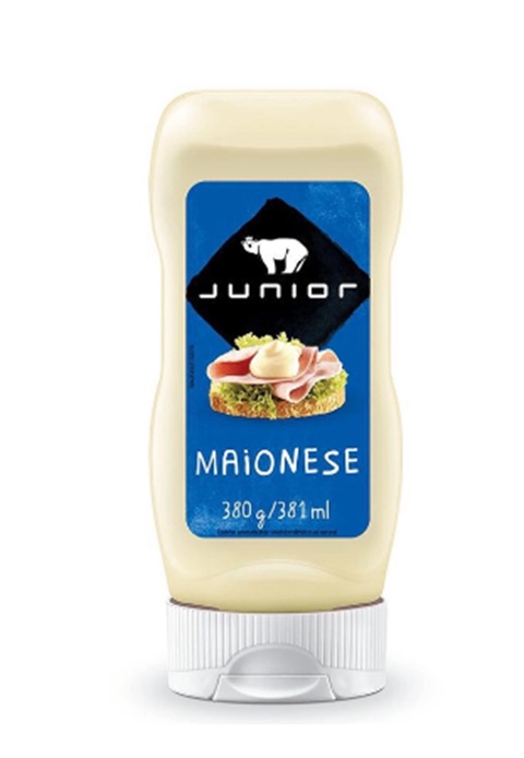 A maionese Junior foi definida com sabor pouco atraente, próximo de um mingau salgado e excessivamente ácido, e textura mole demais.