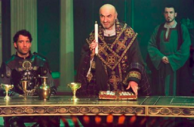 As histórias de Merlin e Arthur têm atravessado séculos, inspirando livros, filmes, séries e peças teatrais até hoje.