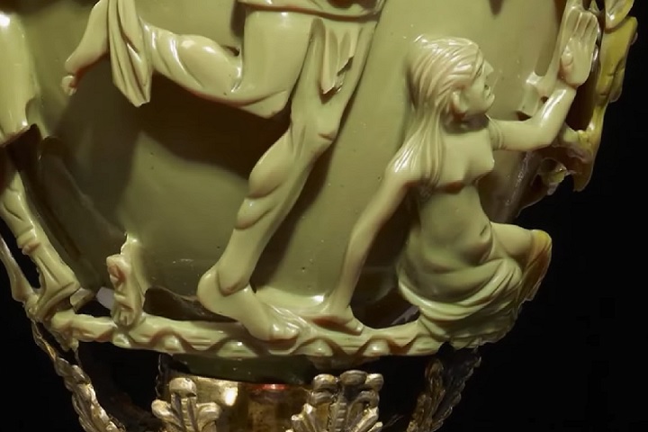 Em entrevista à a revista Smithsonian, o engenheiro Gang Logan Liu, da Universidade de Illinois em Urbana-Champaign, afirmou que os romanos sabiam como fazer e usar nanopartículas para belas artes.