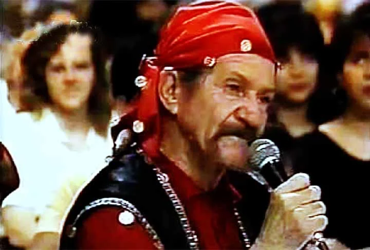 Atingiu status de celebridade como jurado carrasco de programas de calouros. Pedro também foi astrólogo nas revistas Amiga e Sétimo Céu e radialista na Rádio Atual, escritor, ator e cantor. Ele morreu em setembro de 2007, vítima de um câncer de próstata, aos 82 anos,