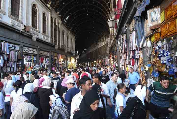 Damasco é a capital da Síria desde 1946, sendo o centro político e administrativo do país. Assim, a cidade desempenhou um papel crucial no movimento pan-árabe e nas lutas pela independência no século XX.