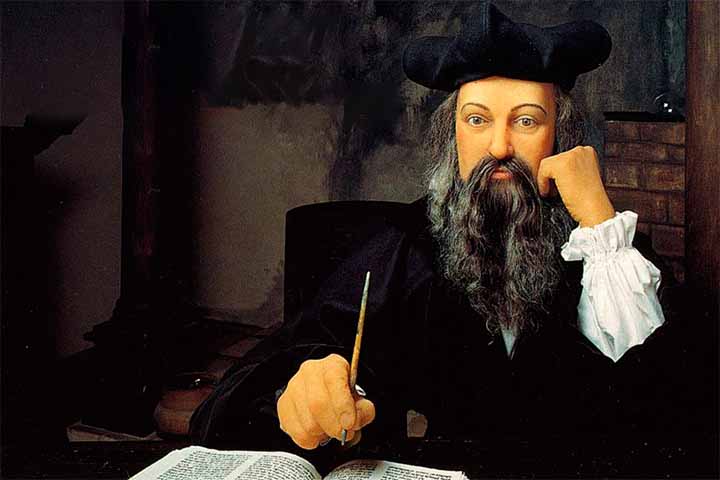 Michel de Nostredame, conhecido como Nostradamus, nasceu em 1503 e publicou em 1555 a obra “Les Prophéties”. O livro reúne centenas de quadras - versos curtos e enigmáticos - escritas em francês arcaico, latim e mesmo em trocadilhos ocultos.