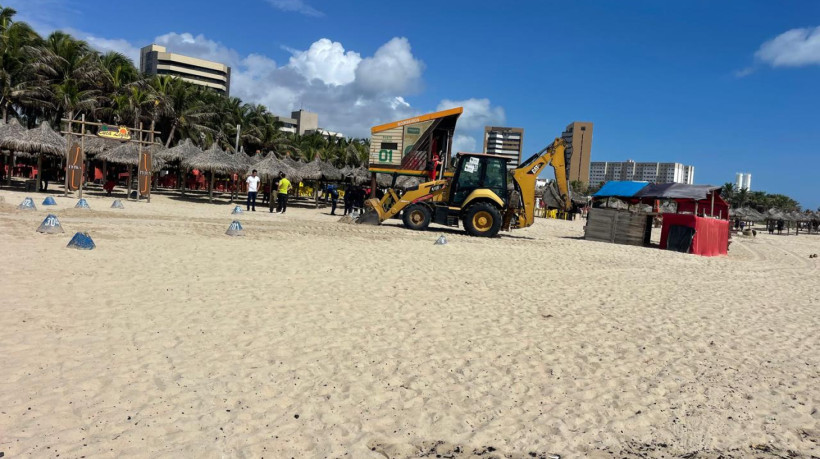 Os donos dos estabelecimentos não foram notificados sobre a operação