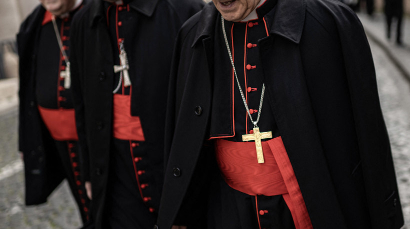 Votação secreta que elegerá o sucessor do papa Francisco começa em 7 de maio na Capela Sistina