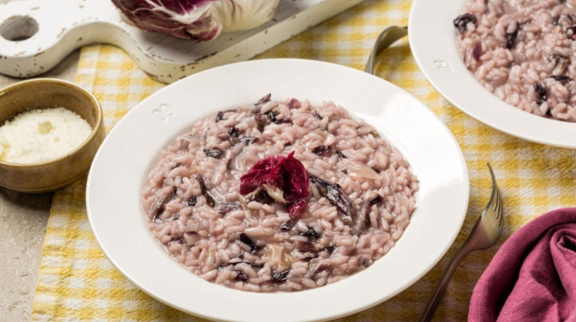 Risoto de arroz integral com radicchio (Imagem: OlgaBombologna | Shutterstock) 