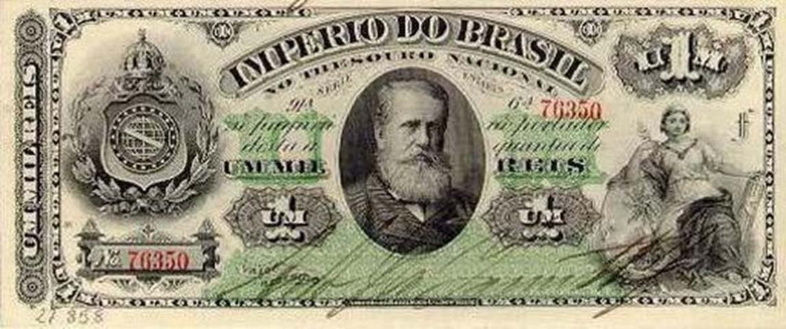 O uso da palavra “real” como unidade monetária deriva de realeza, exatamente por conta do período monárquico ao qual o Brasil foi submetido. Antes disso a moeda era apenas chamada de “dinheiro”.