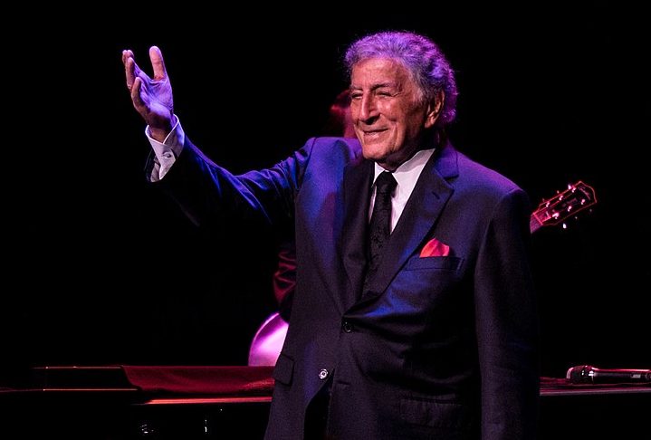 No mesmo ano, ele regravou a música de Hank Willian, Cold, cold heart,  e mais uma vez teve destaque. 