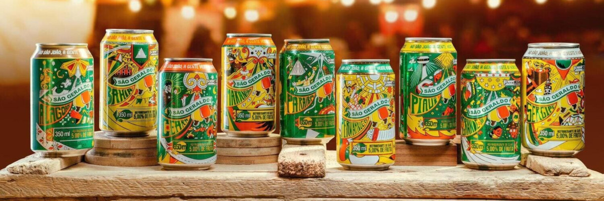 Latinhas da Bando para a Cajuína São Geraldo ganharam prêmio de design na Alemanha Latinhas da Bando para a Cajuína São Geraldo ganharam prêmio de design na Alemanha