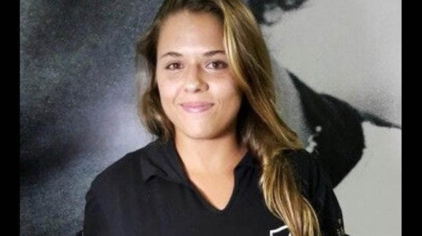 Ex-repórter da BotafogoTV, neta de Nilton Santos, ídolo histórico do Glorioso, também quebrou o silêncio sobre sua relação com o Flamengo