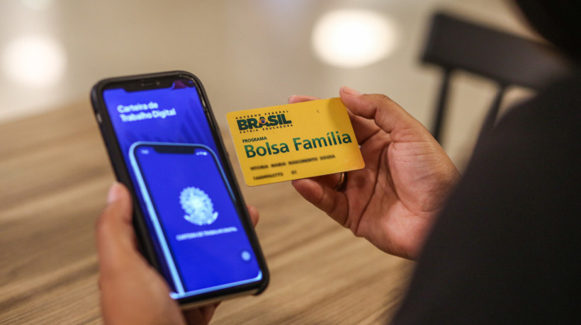 Benefícios sociais são auxílios financeiros e serviços oferecidos pelo Governo a pessoas em vulnerabilidade, trabalhadores CLT, aposentados e pensionistas