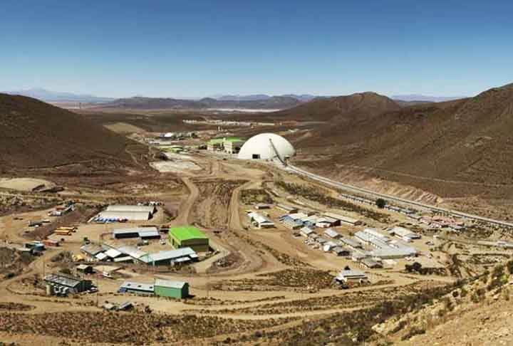 San Cristobal em Lipez, Departamento de Potosí, na Bolívia, é uma mina de prata, chumbo e zinco a céu aberto perto da cidade de mesmo nome. Ela é operada pela Sumitomo Corporation.